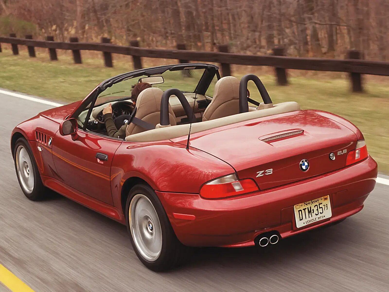 Z 3 2 8