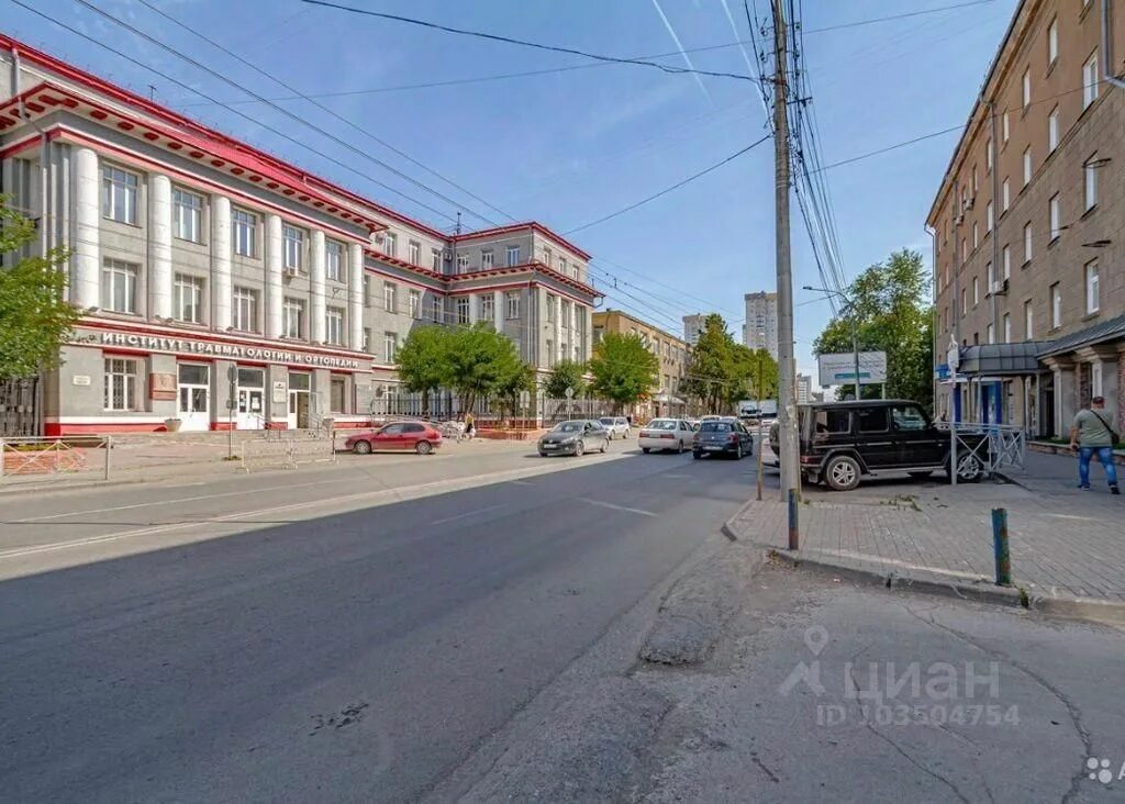 Артиллерийская 14 новосибирск. Серафимовича 14 новосибирск. 14 в новосибирске. Троллейная 14 новосибирск. 14 в новосибирске.