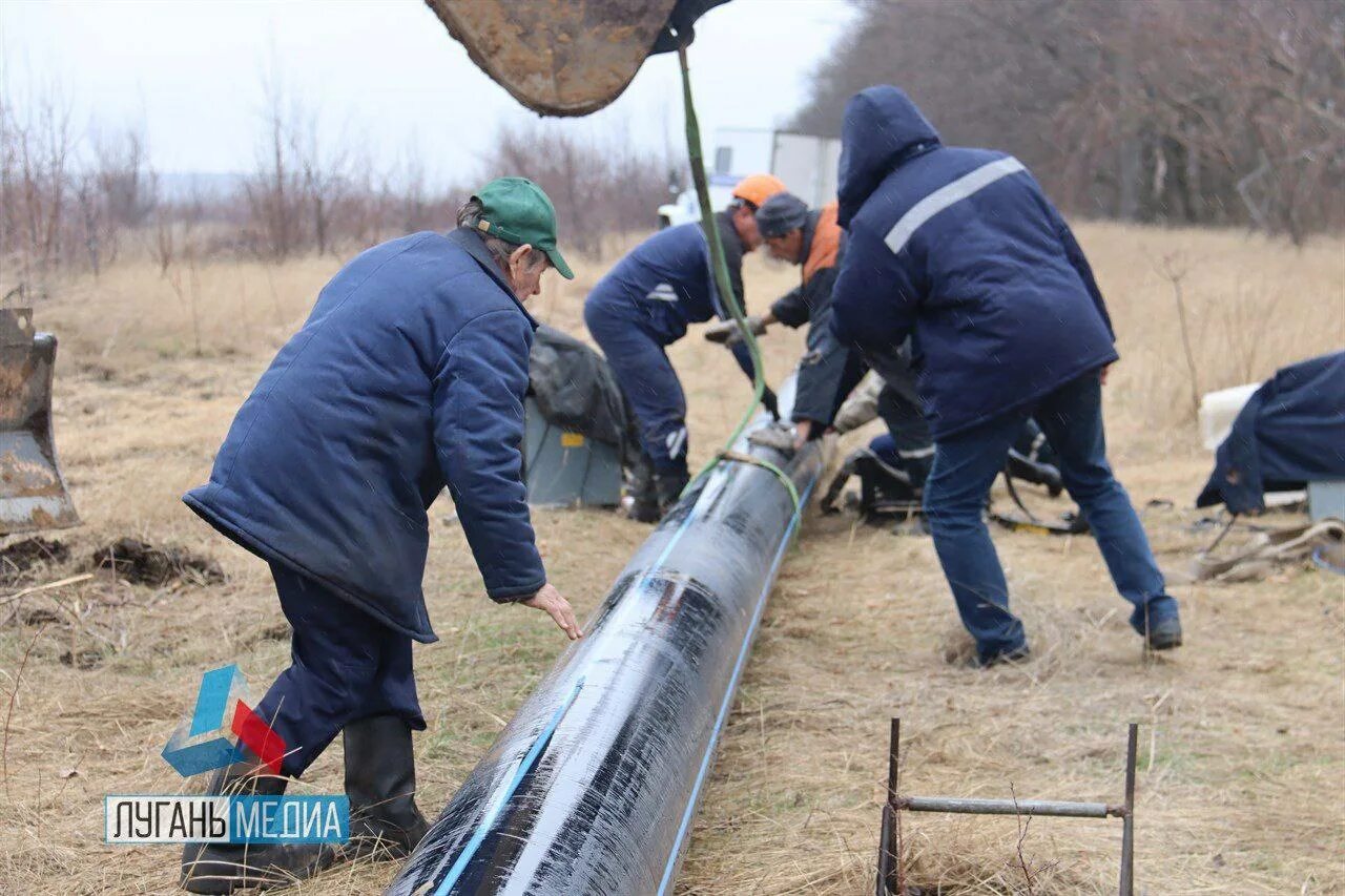 27 канал новости сегодня. Ремонт магистрального водопровода. Водовод. Промывка новых сетей водопровода больших диаметров. Водовод Украина.