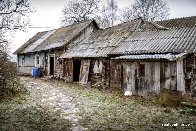 Village 21. Заброшенные деревни Беларуси. Белоруссия села жители деревни. Деревня старый двор Беларусь. Глухая деревня.