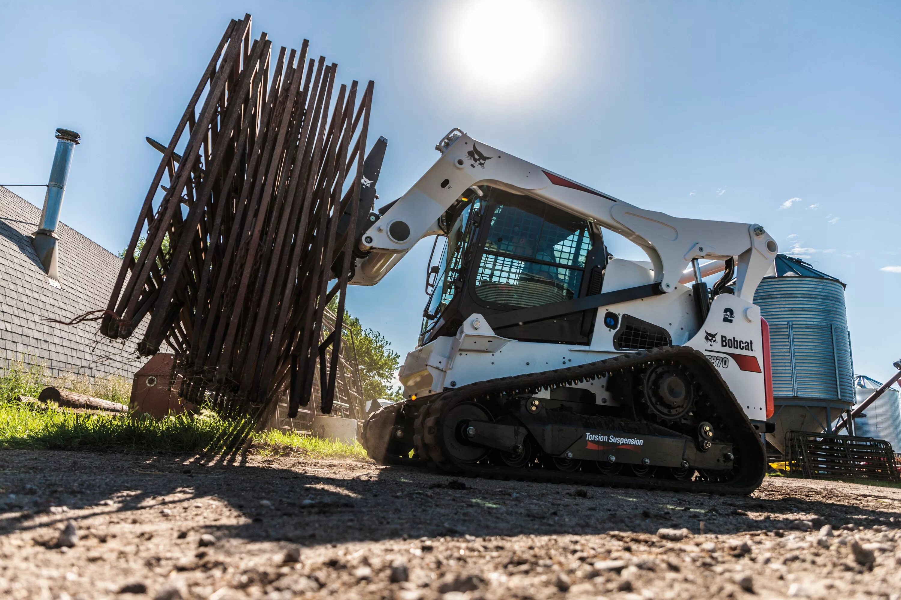 Bobcat гусеничный. Bobcat t870. Мини-погрузчик Bobcat s530. Бобкэт 870. Бобкэт 175.