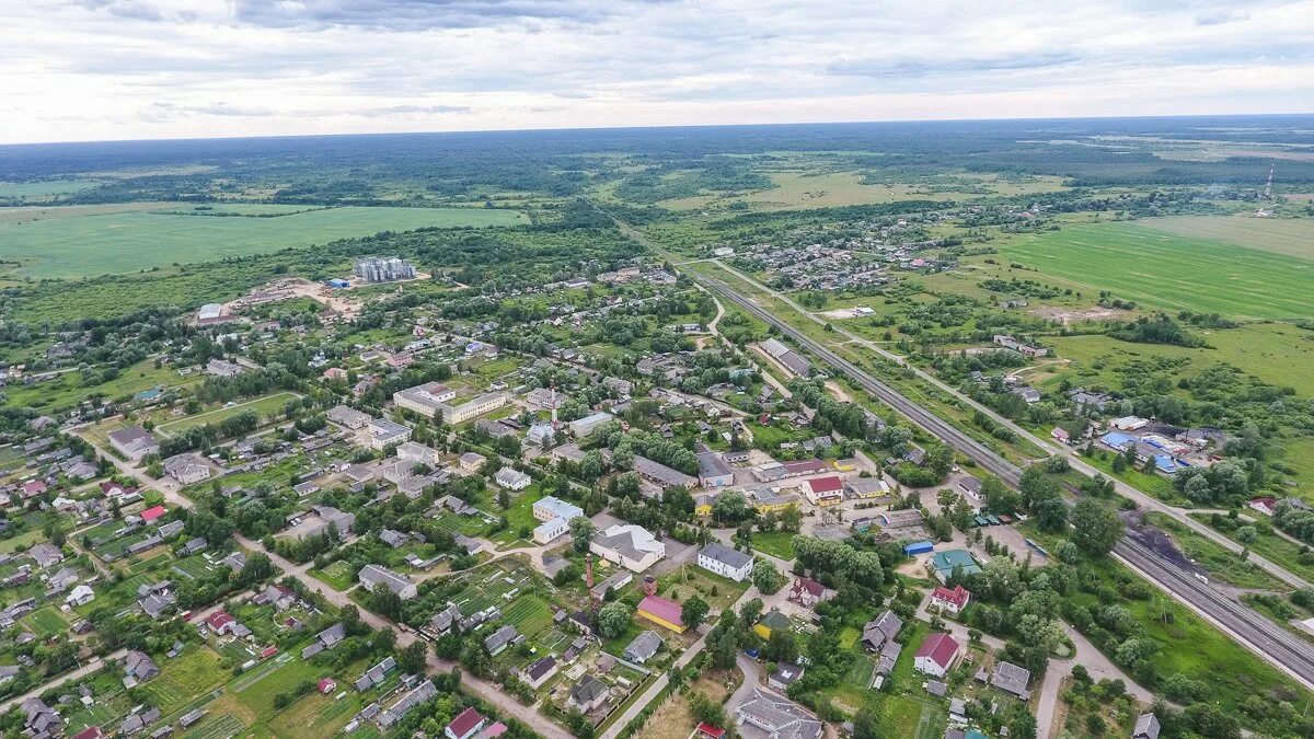 Волот Новгородская область. Деревня Волот Новгородская область. Волот Новгородская область сверху. Волот Новгородская область фото. Новгородская область 2019