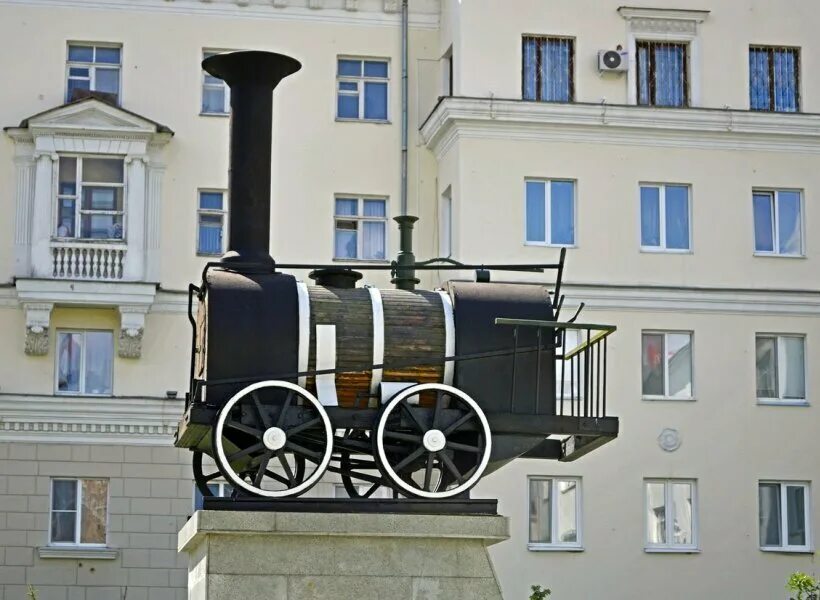 Паровоз Черепановых, monument to technology, Russia, Yekaterinburg, Yakova Sverd