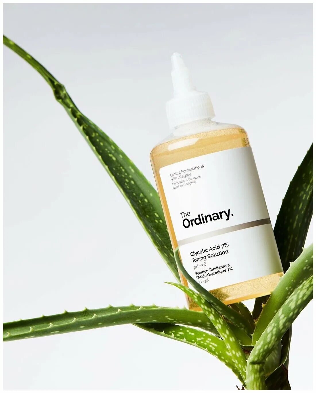 The ordinary Glycolic acid 7% Toning solution, 240мл. Гликолевый тонер Glycolic acid 7% Toning solution, 240ml (the ordinary). Тоник the ordinary Glycolic acid 7 Toning solution. Гликолевый тоник 7% the ordinary – 240 мл. The ordinary glycolic 7 toning solution