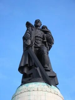 Памятники вов в москве 1 класс окружающий