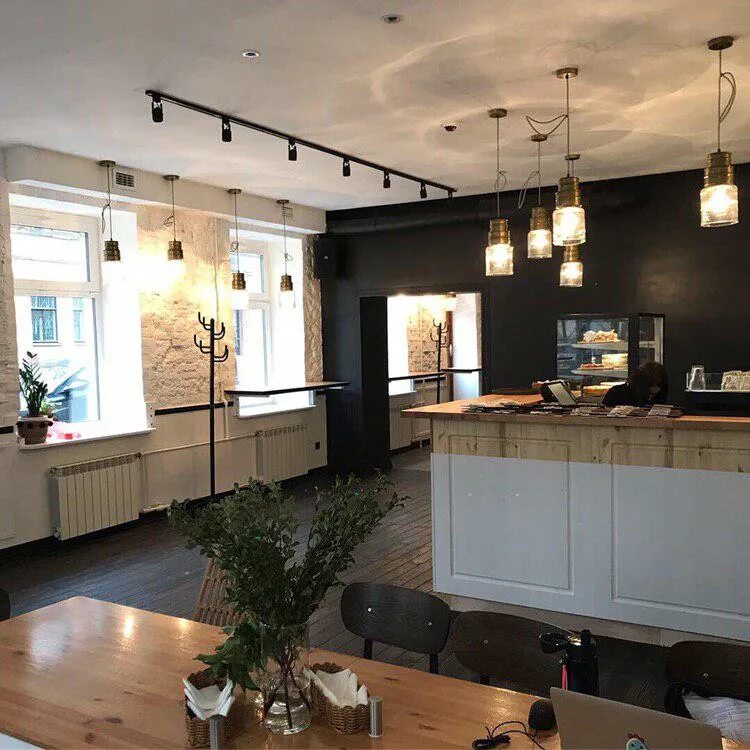 Кафе с 8 утра. Кафе Брекфаст Санкт Петербург. Cafe Breakfast Санкт-Петербург Манежный переулок. Манежный переулок 1/4 Cake Breakfast. Манежный переулок 1/4.