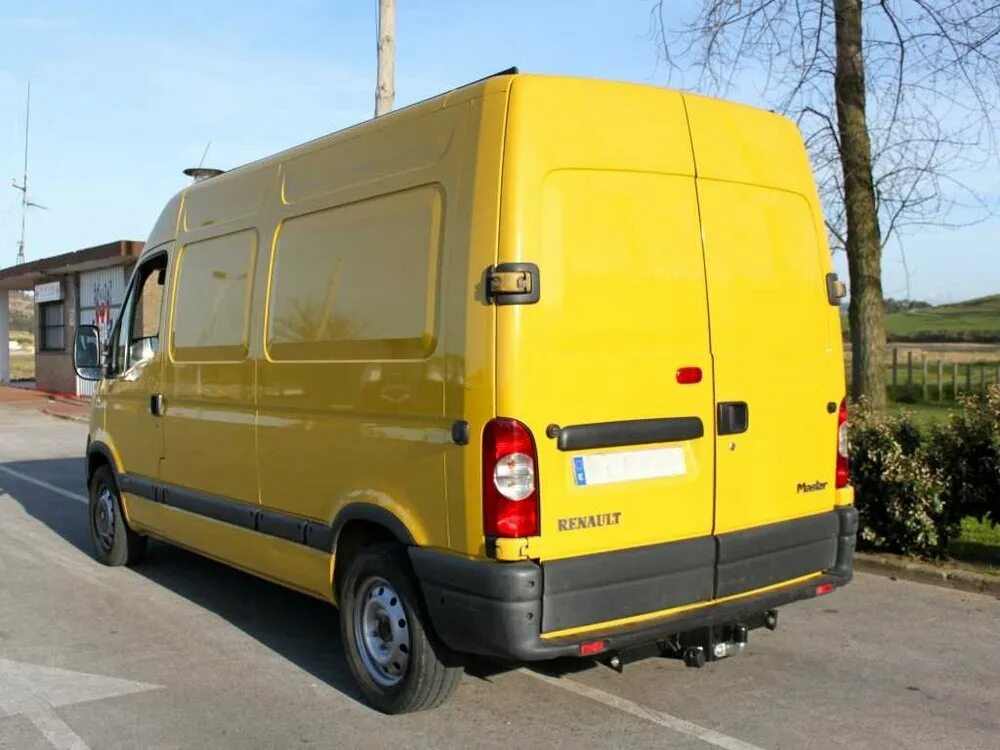 Renault master 2. Renault Master 2 поколение Рестайлинг фургон. Рено мастер 1984. Renault Master dci90.