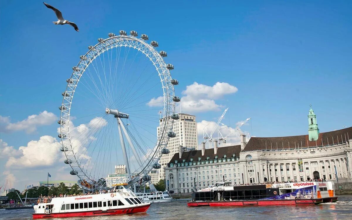 One of the london s. Thames River Cruise London. River Bus Лондон. Морская прогулка Темза Лондон. River Cruise London Eye.
