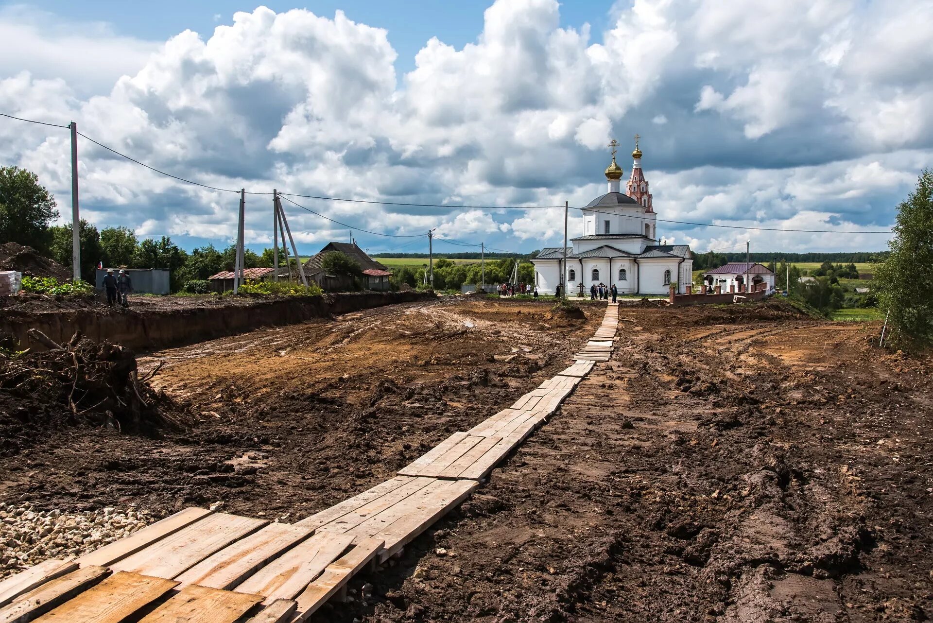 Село губино. Село Губино Козельский район. Село Губино Калужская область Козельский район. Ильинское Калужская область храм. Калужская область село Губино монастырь.