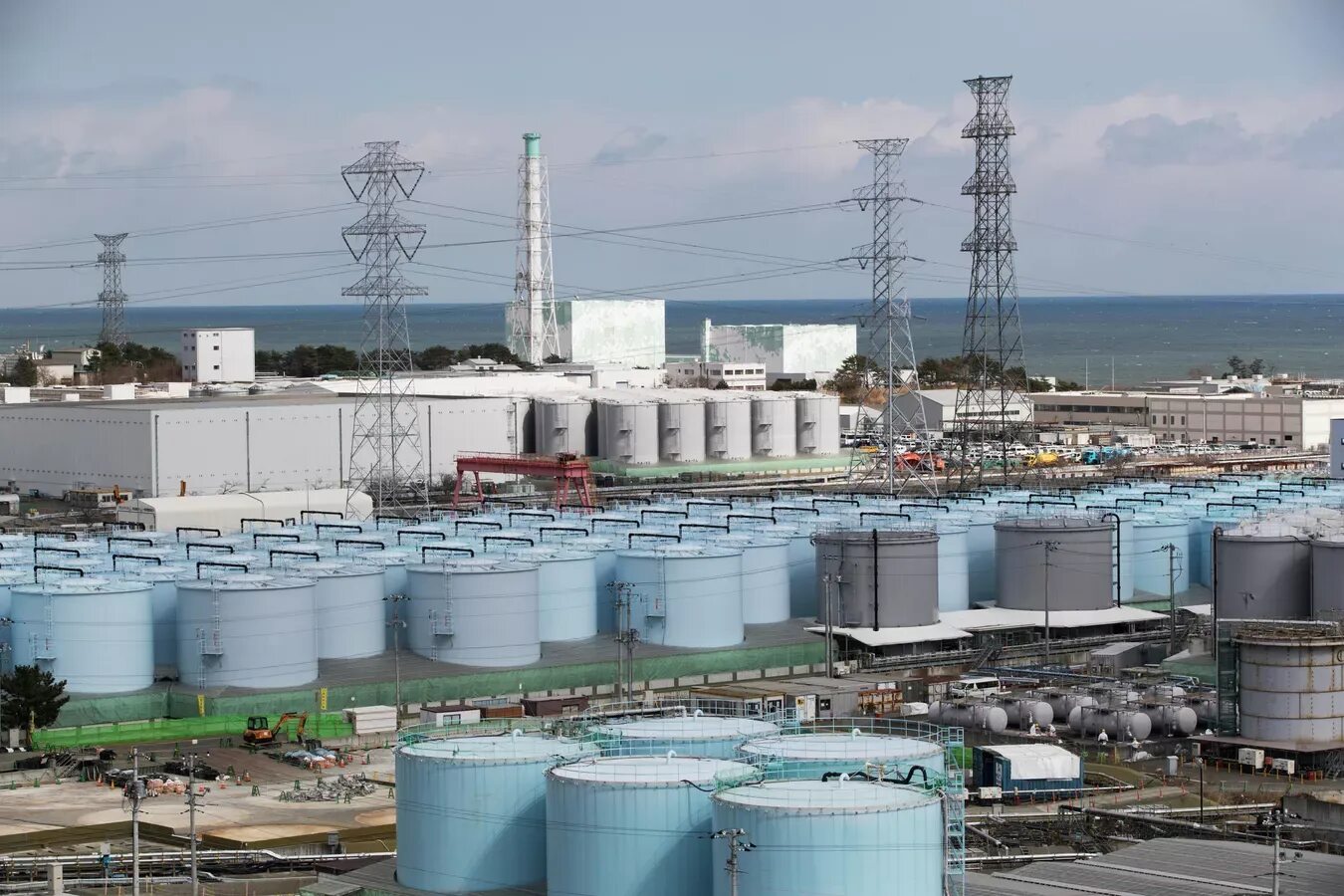 Сбросы аэс. АЭС Фукусима-1. Атомная станция Фукусима. Авария на АЭС Фукусима-1 (Япония).. АЭС Фукусима-2.