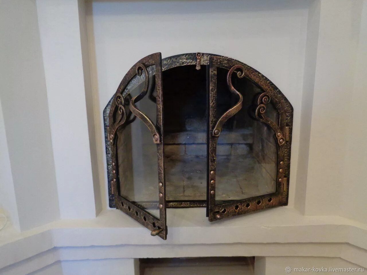 Дверцы для камина на заказ. Дверца двустворчатая для камина. Каминная дверца htt 526. Дверка для камина экокамин 600 арка подовая. Дверцы для камина на заказ.