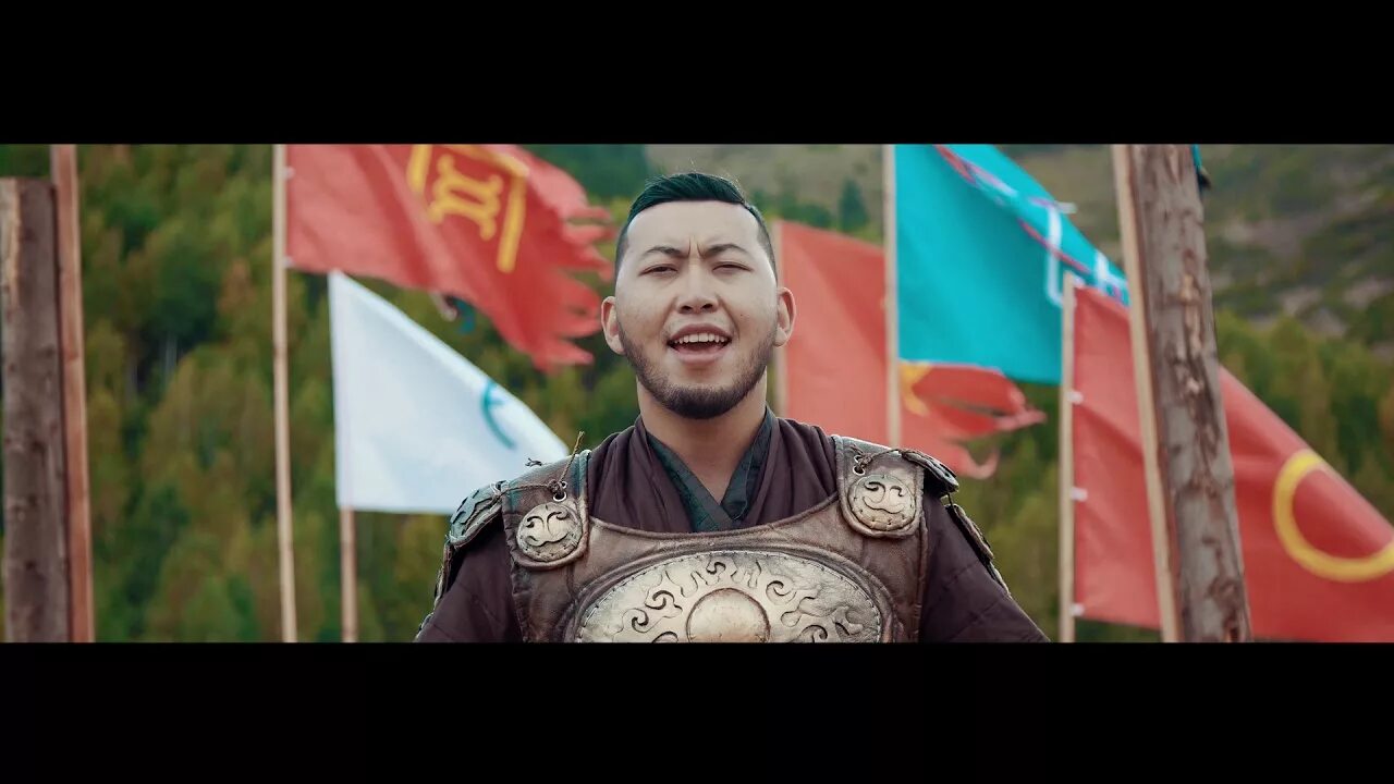 Кыргыз mp3. Согинов нурмат. Киргизский национальный инструмент струнный. Ыр. Кыргыз кызы вектор.