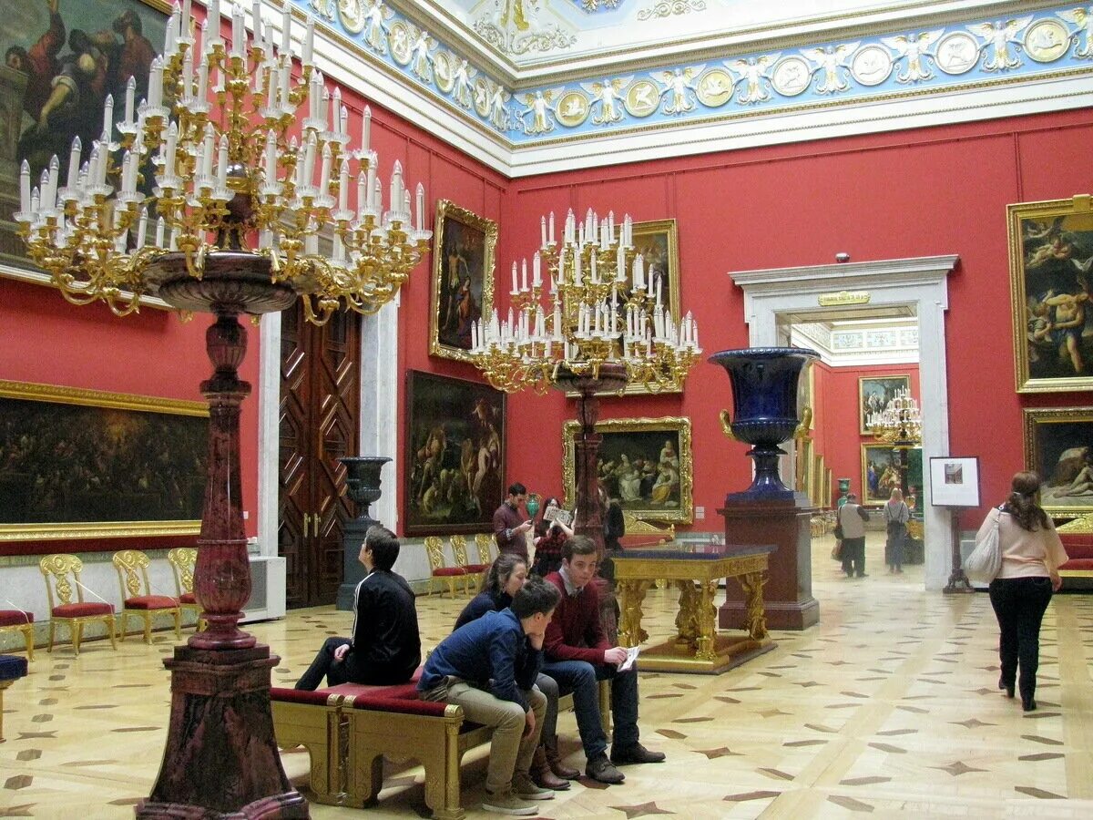 Осмотреть эрмитаж. Зал 171 эрмитажа. красный зал в эрмитаже. большой и малый зал эрмитажа. эрмитаж зал большой итальянский просвет.
