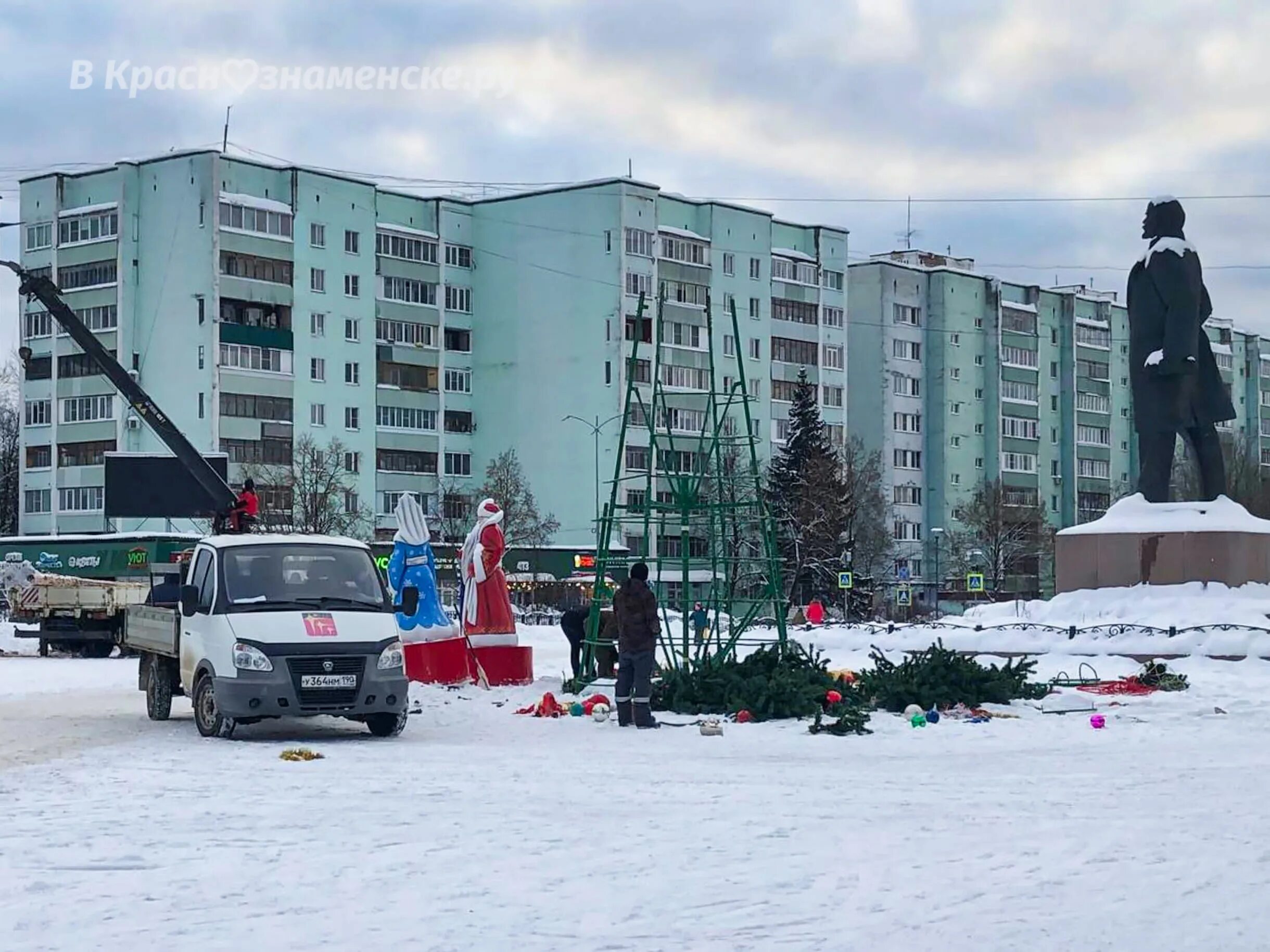 Краснознаменск лив. Краснознаменск сквер. краснознаменск достопримечательности. краснознаменск сейчас. краснознаменск площадь ленина.