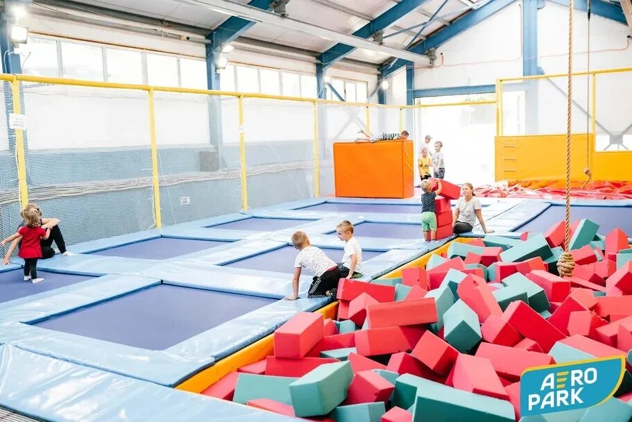 Гравити кидс волоколамское ш. Гравити холл балаково батутный центр. Gravity for kids game. Бийск батутный центр gravity. Гравити фолз свитшот свитер.
