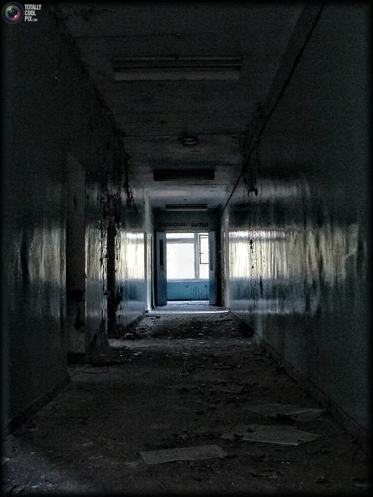 Чернобыль жуткие. Чернобыль город призрак. Припять город призрак самые страшные. Чернобыль зона призраки. Заброшенный город Чернобыль ночью.
