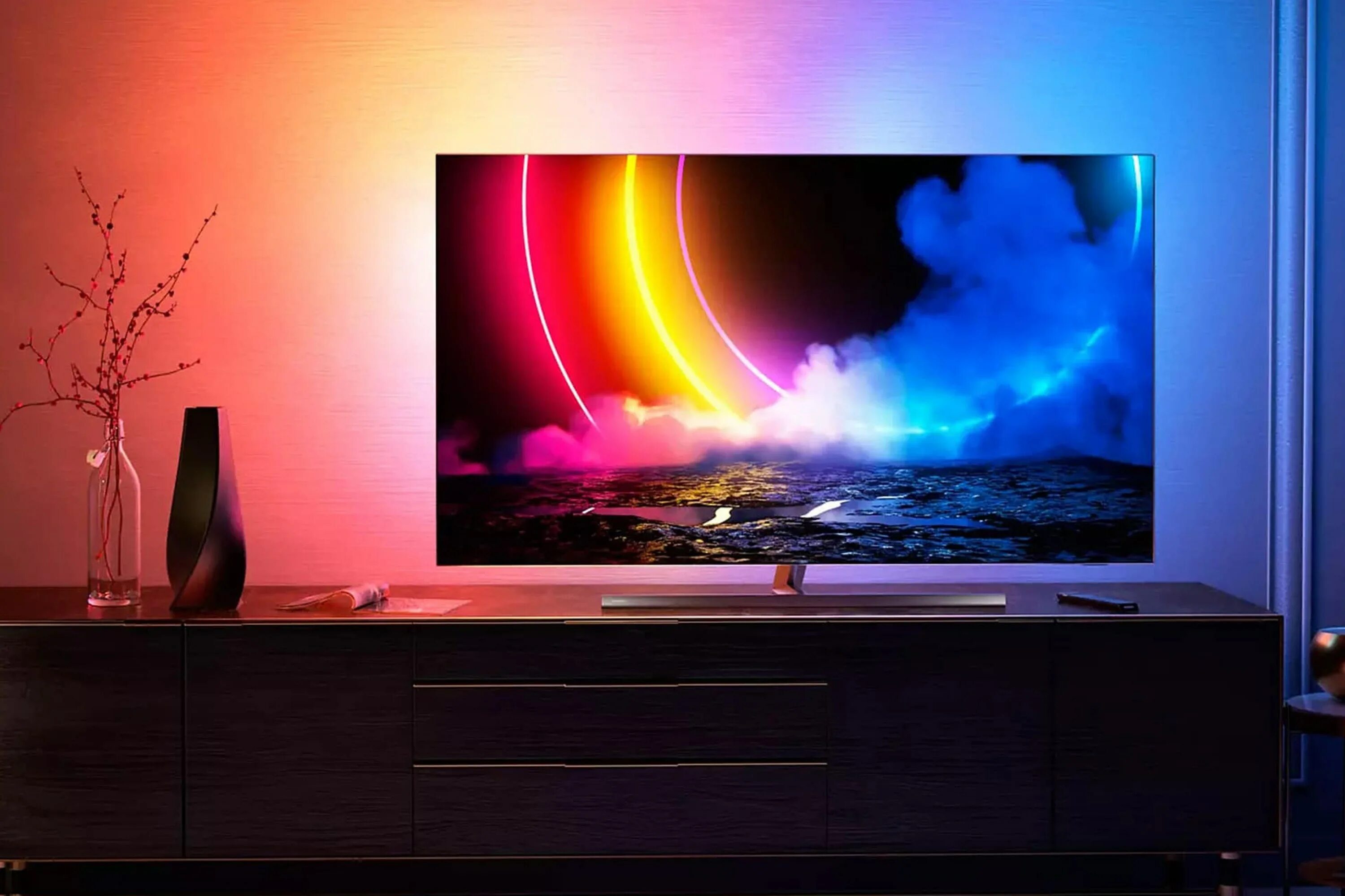 Лучшие телевизоры филипс. Philips OLED 806. Philips 65oled806. Филипс эмбилайт 55. Philips 55oled806/12 2021 OLED.