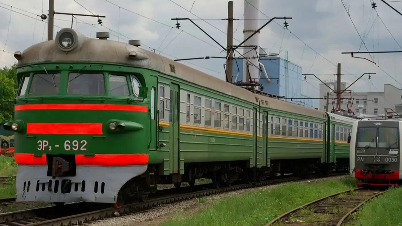 Песенка про поезда видео
