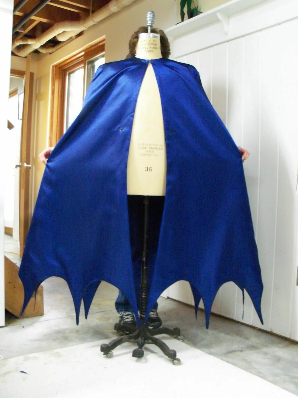 Cowl Cape. Batman cape