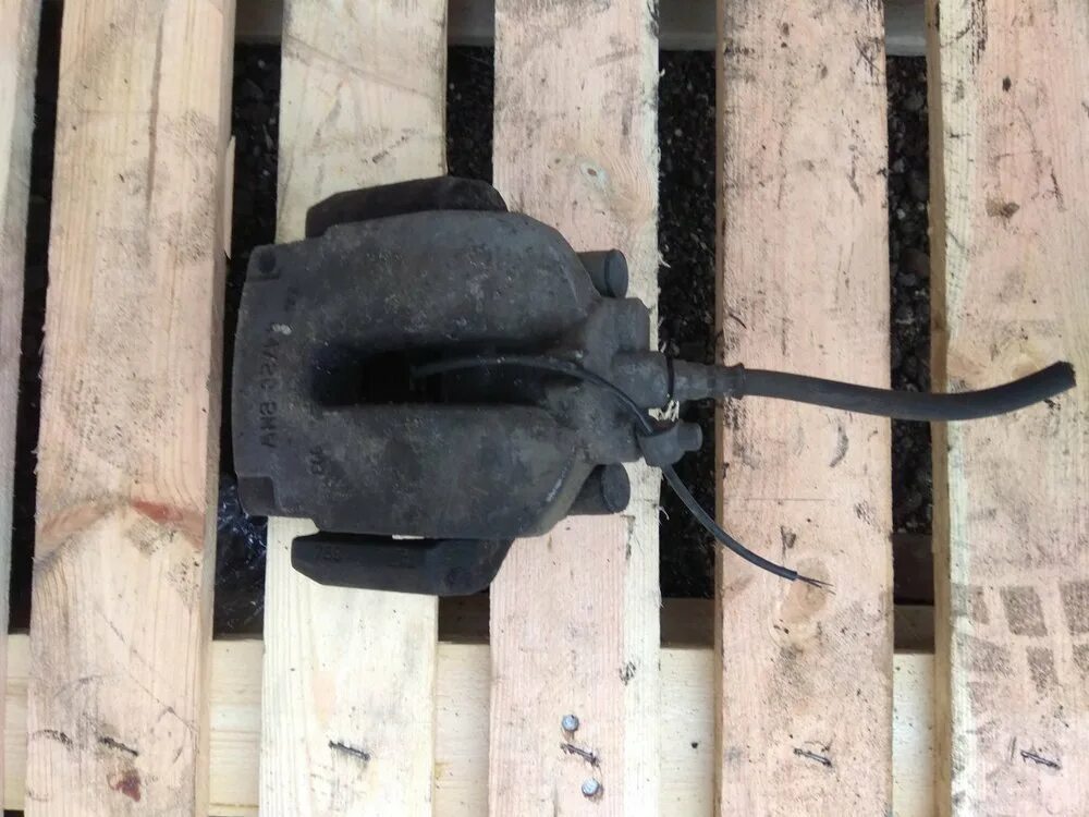 Суппорт x6 4. Ремкомплект суппорта бмв х5 е70. Суппорта бмв х5 е70. Суппорта передние на бмв е39. Суппорта бмв х5 е70.