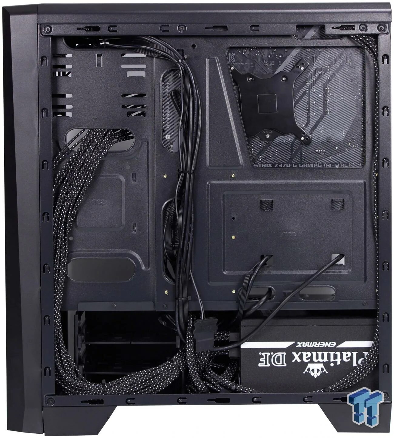 Aerocool как снять переднюю панель. Aerocool cylon кабель менеджмент. aerocool cylon mini кабель менеджмент. корпус aerocool cylon передняя панель. aerocool aero one frost кабель менеджмент.