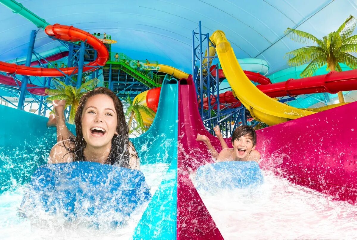 Водные горки детям. Fallsview Indoor Waterpark. Дети в аквапарке. Горки в аквапарке. Детские горки в аквапарке.