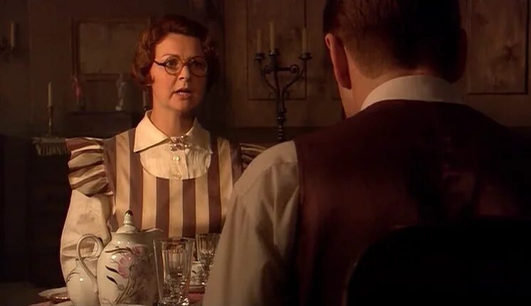 Неудача пуаро 2002. Неудача пуаро 2002. Маковецкий неудача пуаро. Неудача пуаро 2002. Пуаро маковецкий райкин.