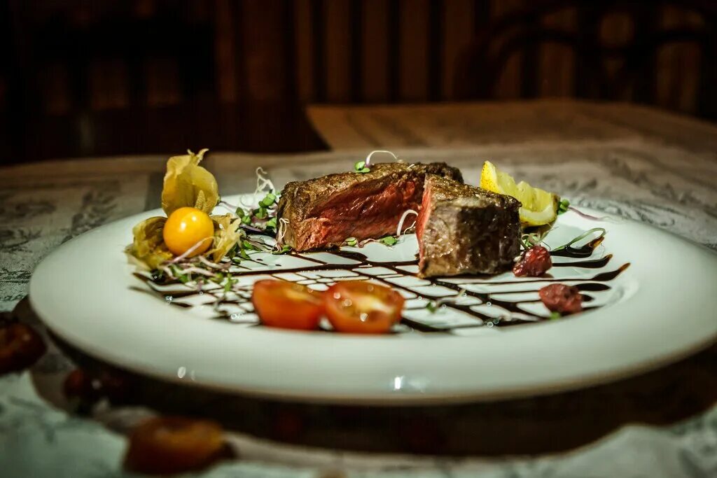 графинъ ул ленина 146. графинъ ул ленина 146. ресторан певца юлиана в суздале. ресторан графин группа. максим прохоров ресторан графин.