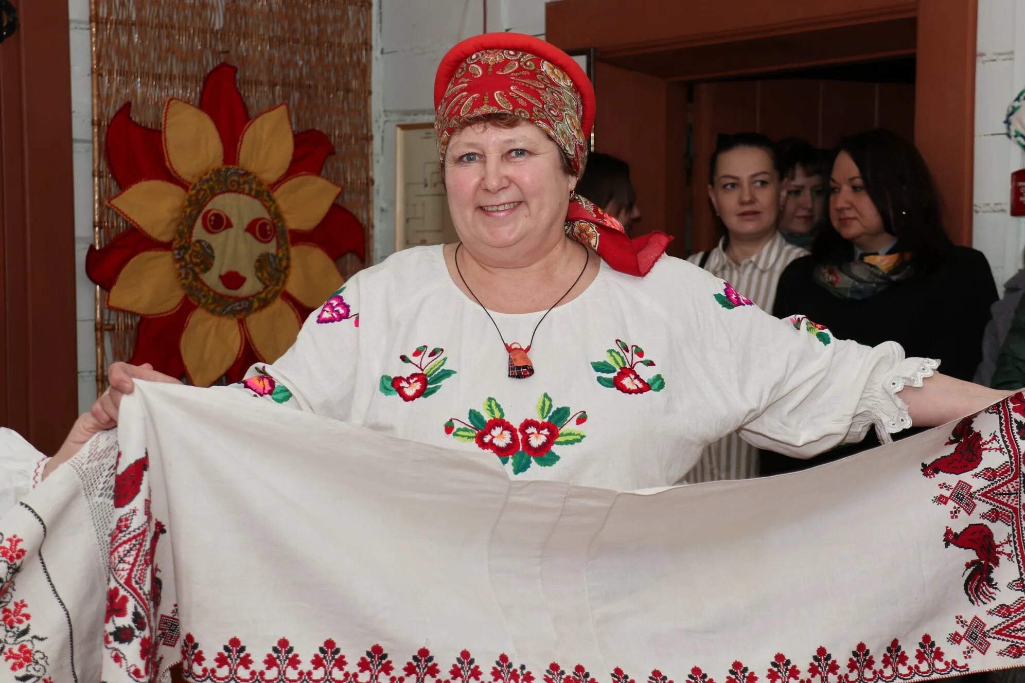 Погода в атагае. Центр славянской культуры Атагай. Славянская Слобода. Парк славянской культуры. Центр славянской культуры директор.