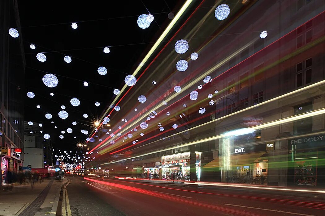 луна месяц на небе. деревенский домик ночью. лунный пейзаж. шит ночь. Unholy night манга.