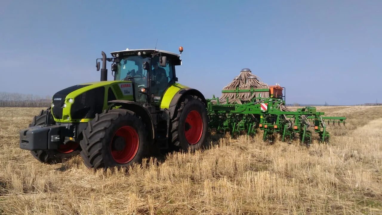 Amazone DMC 9000. Трактор Axion 940. CLAAS Axion 940. Сеялка Амазоне ДМС 9000.