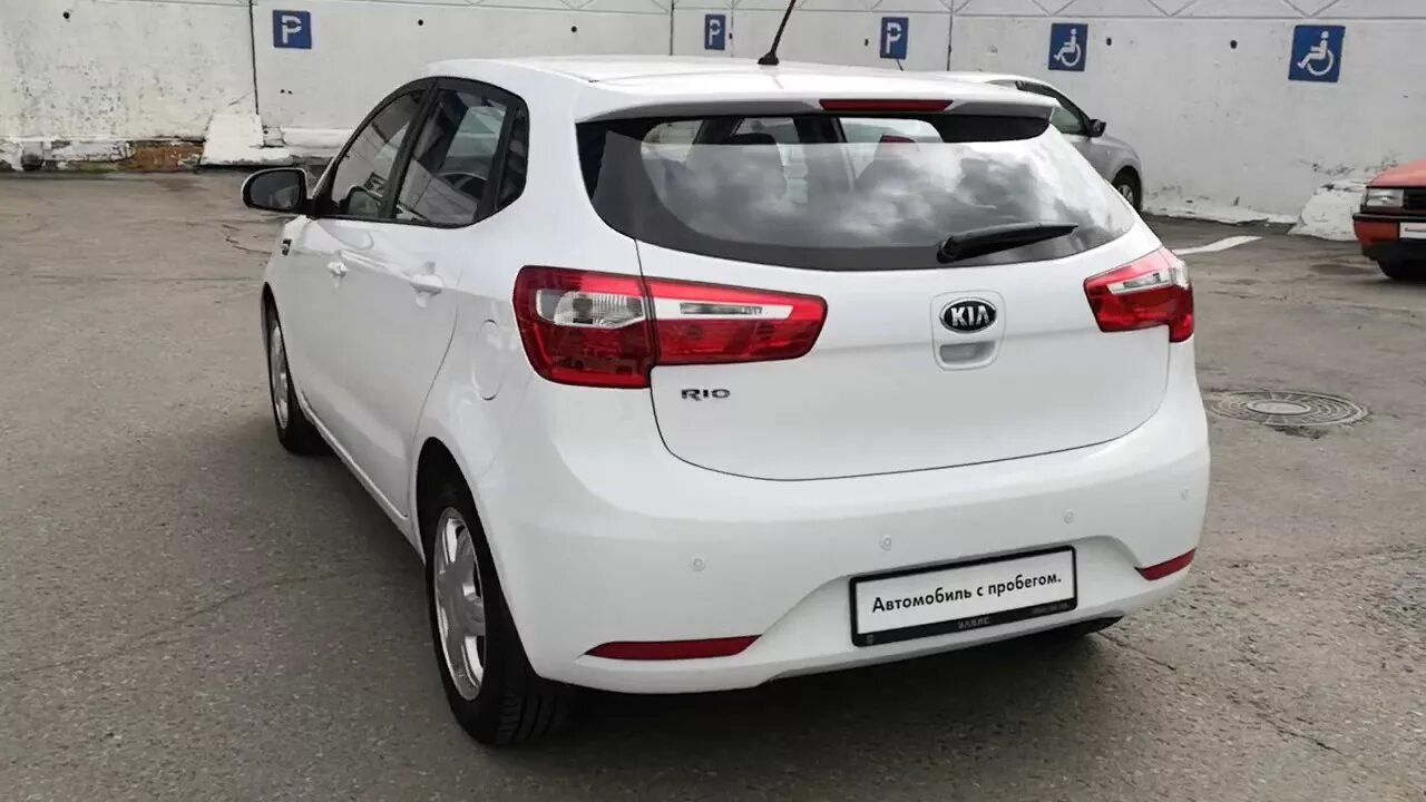 Киа Рио Элвис. Саратов Киа Рио 666. Киа автосалон Элвис. Kia Rio о460хо 190.