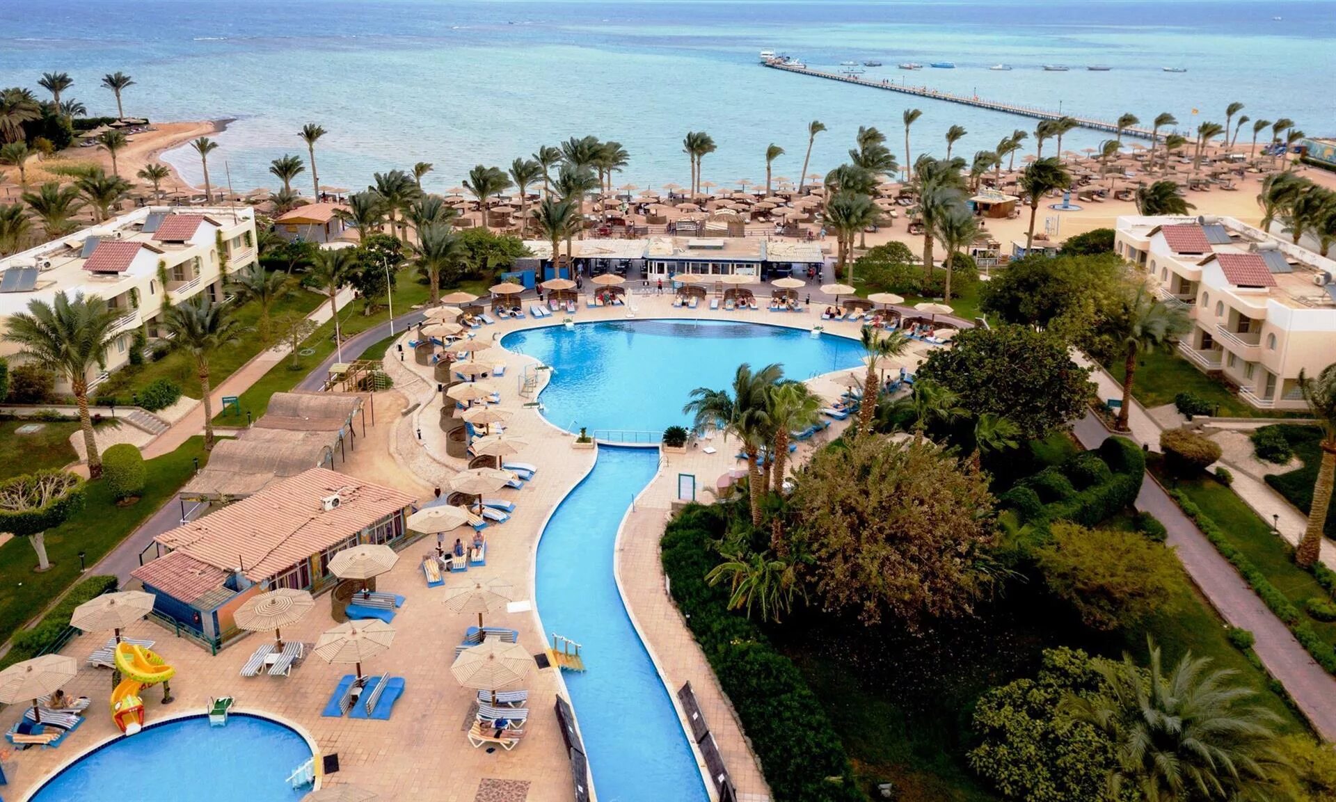 Calimera hurghada. Голден Бич Резорт Хургада. Голден Бич Резорт 4 Хургада. Golden Beach Resort 4 Египет Хургада. Египет отель Голден Бич Хургада.