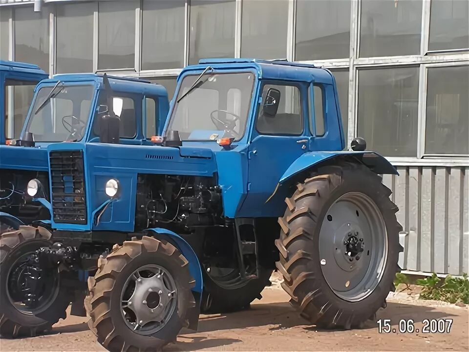 Цвета трактора мтз. Трактор мтз 80 82. мтз 80 и мтз 82. трактор мтз-80 (мтз-82). мтз 80 заводской.