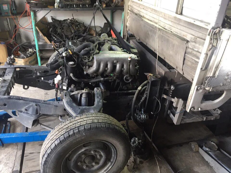 Двигатель бонго 3 как снять замена двигателя Kia Bongo 3, J3 2.9 DRIVE2