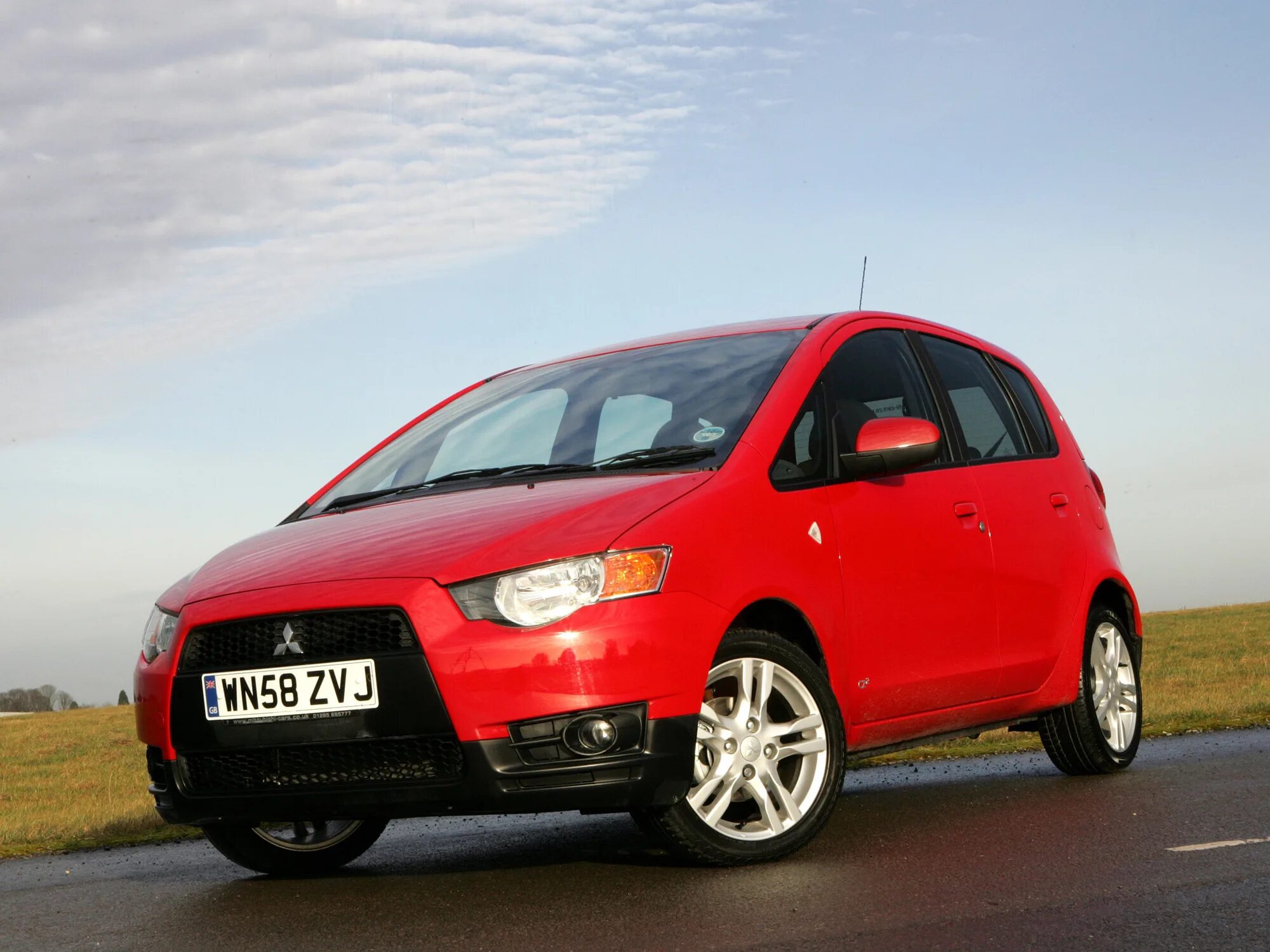 3 2006. Автомобили мицубиси кольт. Mitsubishi colt хэтчбек. Colt машина mitsubishi. Автомобили мицубиси кольт.