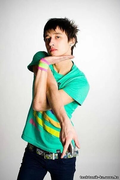 Тектоник группа. Тектоник чувак. Принт тектоник. Тектоник на аву. Тектоник парни.