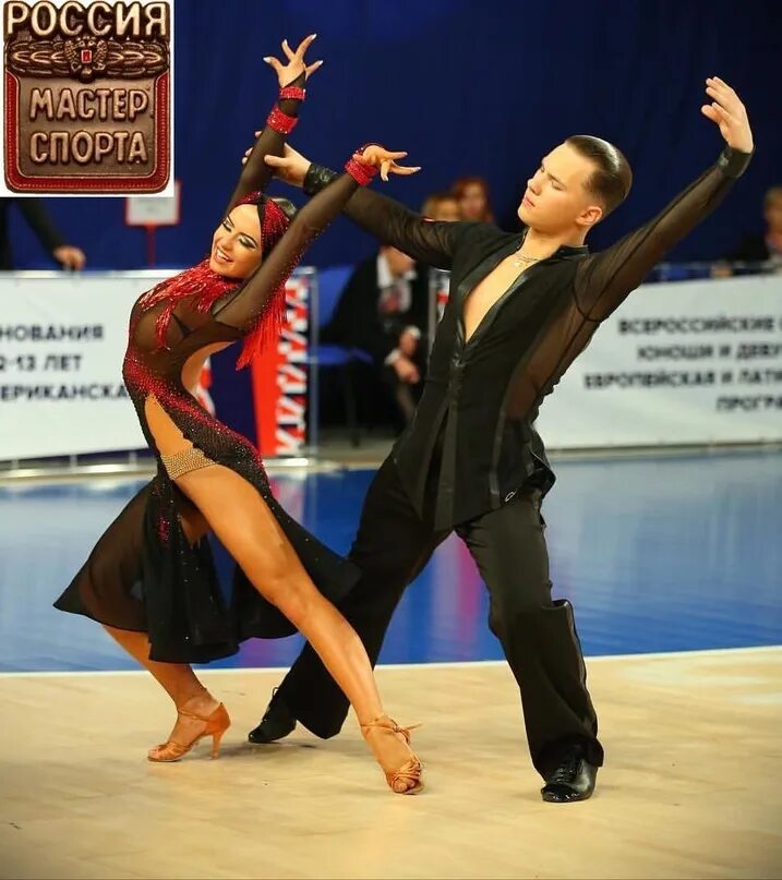 Мальгин лев слинькова полина. Секвей бальные танцы 2010. Танцевальный турнир в екатеринбурге. Бальники 2000ых годов имена. Содейка бальные танцы.