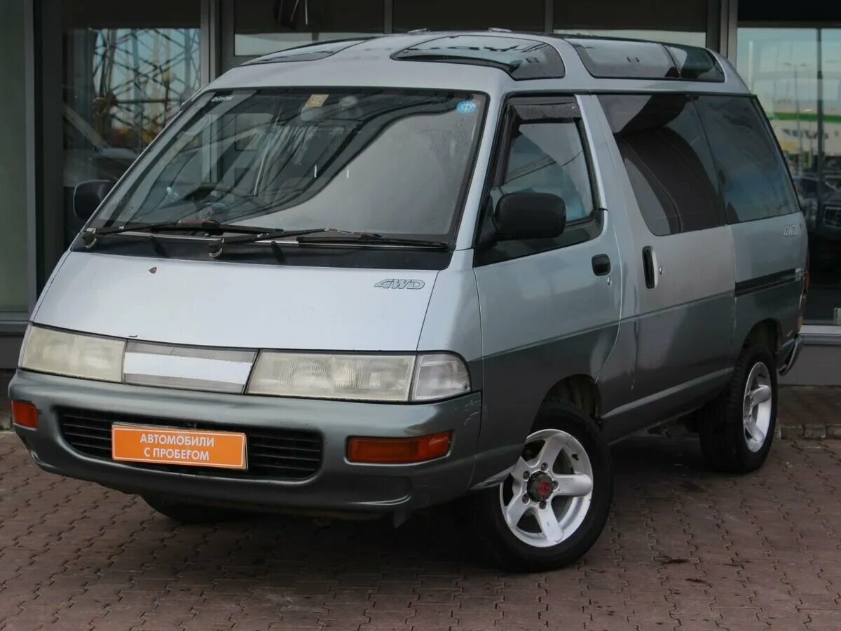 Купить тойота айс в новосибирске. Toyota Town Ace 1992. Toyota Lite Ace m10. Toyota TOWNACE. Toyota Lite Ace, III поколение.