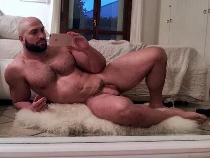 Nude Muscular Hairy Men renecon.eu. 