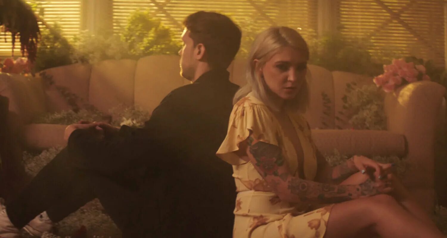 What a time julia. Julia michaels; niall horan.