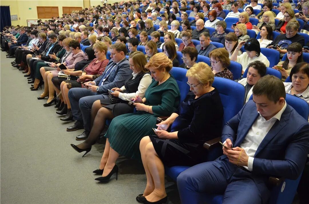 Минтруд ростов. Министерство труда и социального развития ростовской области. Минтруд ростов. Министр труда ростовской области. Минтруд ростов.