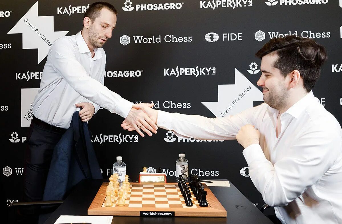 Чесс резалтс шахматы россия. CHESSPRO шахматы. World Chess Grand prix Moscow. Непомнящий и Грищук.