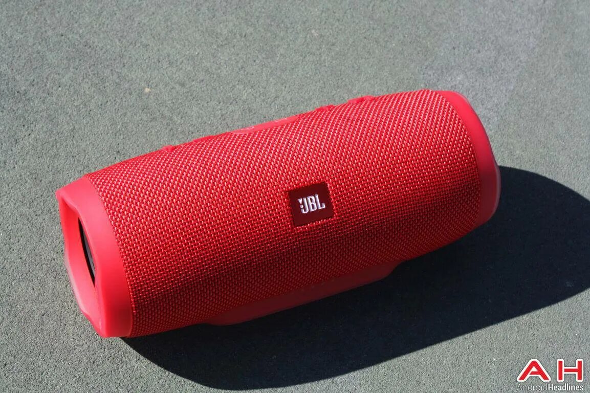 Круглая колонка jbl. Колонка JBL charge 3. JBL charge 3 20 Вт. JBL charge 3 JBL. Колонка JBL charge k3.