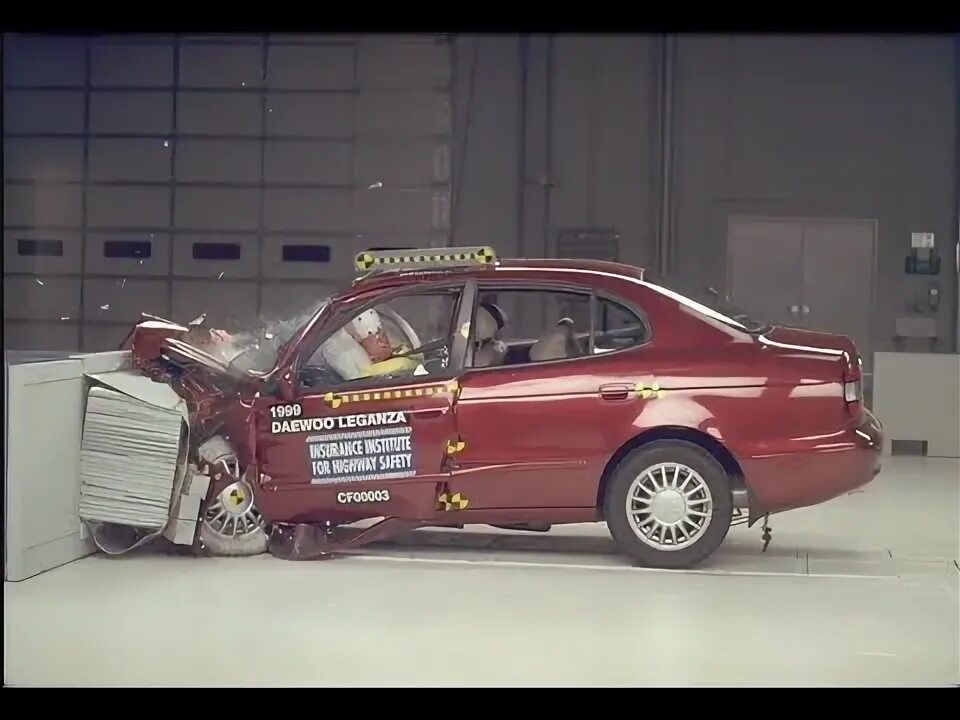 Краш тест дэу. Краш тест шевроле ланос. Daewoo matiz полиция. Краш тест дэу. Daewoo matiz краш тест.