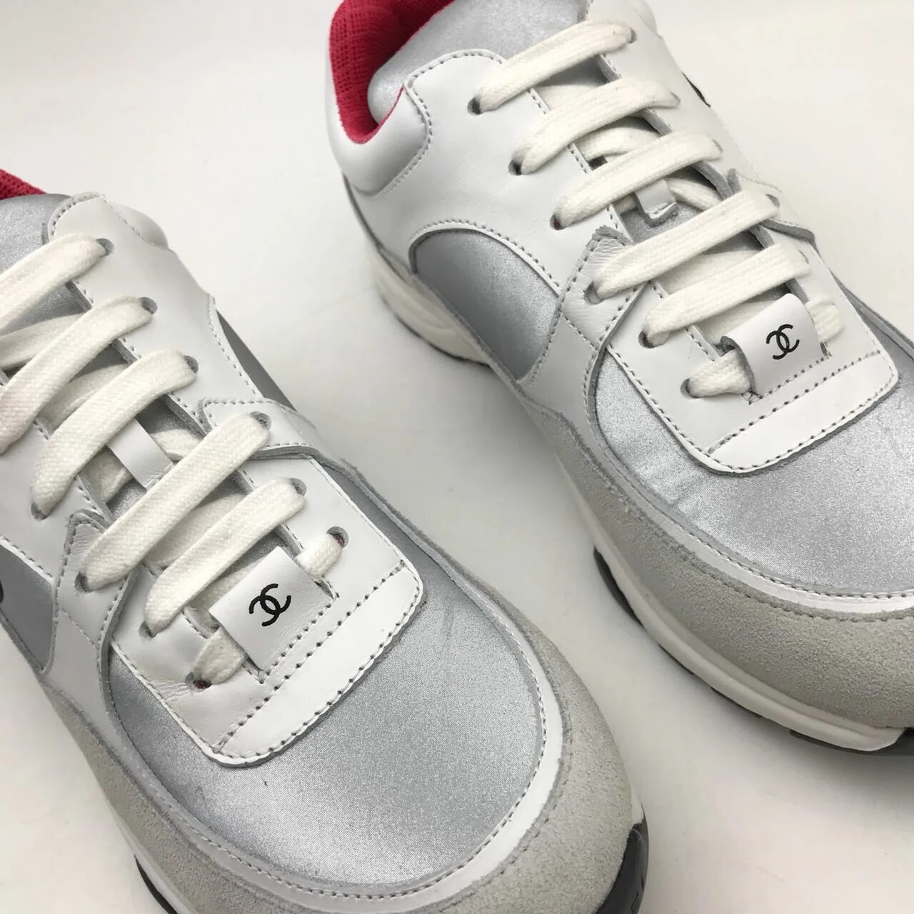 Кроссовки Chanel ex Sport Grey. Кроссовки Chanel 2020. Chanel кроссовки 2022. Кеды 2021 Шанель.