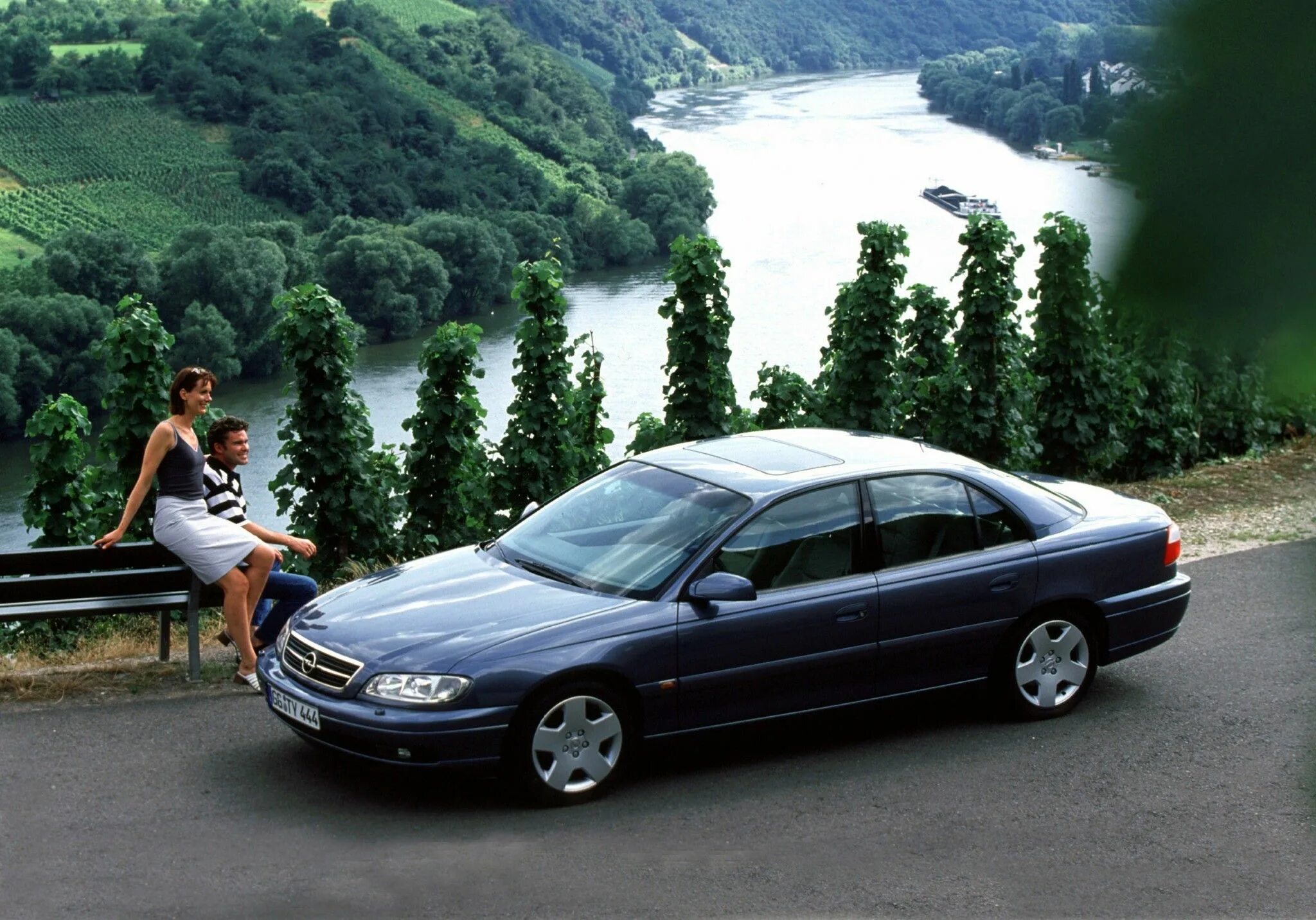 Омега б рестайлинг купить. Opel Omega b. Opel Omega 1999. Opel Omega b 2004. Opel Omega b седан.