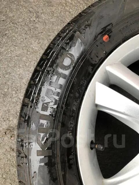 Kl33 225 60 r17. Crugen Premium kl33 225/60 r17. Шины летние 225 60 r17 Kumho Crugen Premium. Шина (лето) р17 225/60 Kumho (kl33). Kumho Crugen Premium kl33 225/60 r17 износостойкость.