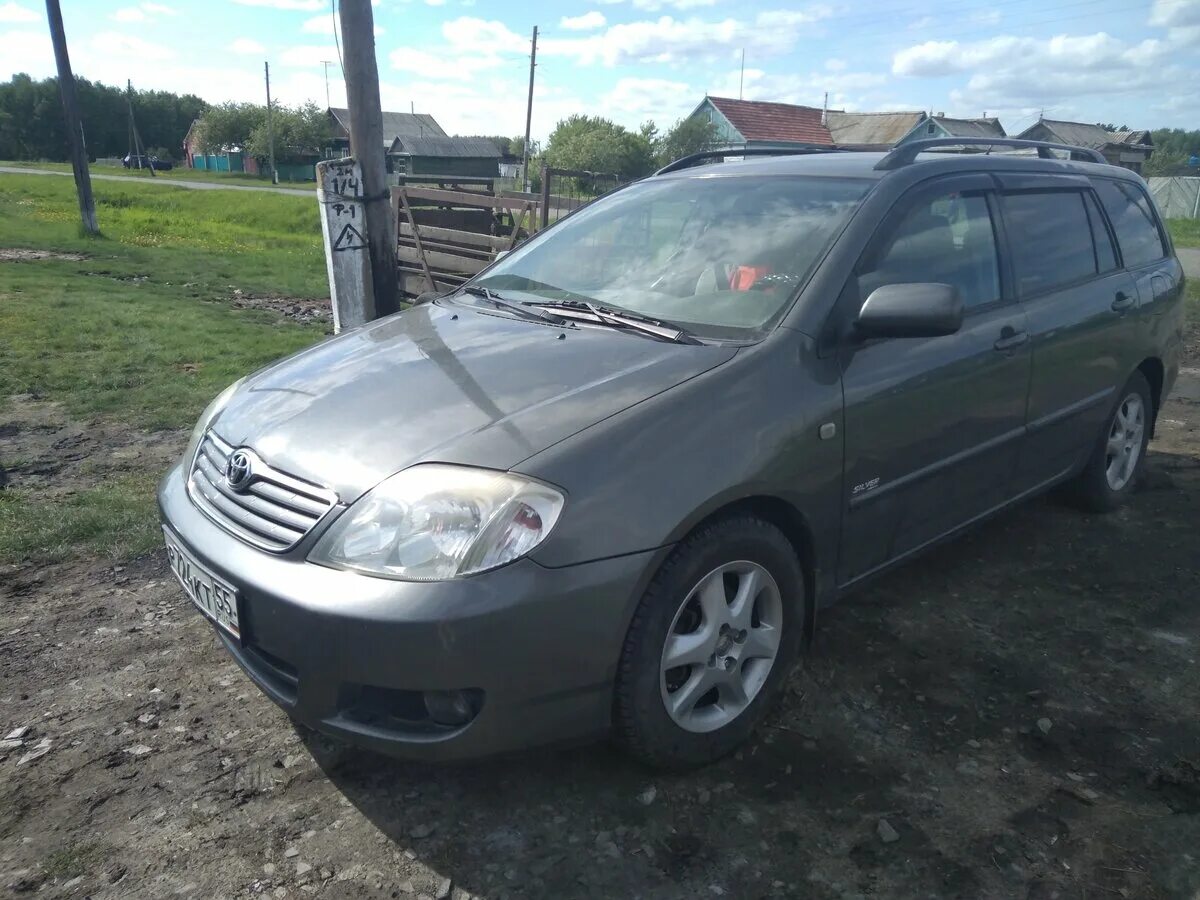 Королла 120 универсал. Таёта каролла унверсал 2006. Таета Карола уневерсал 2006. Toyota Corolla универсал 2006 е 120. Тайота каролла уневерсал 2005.