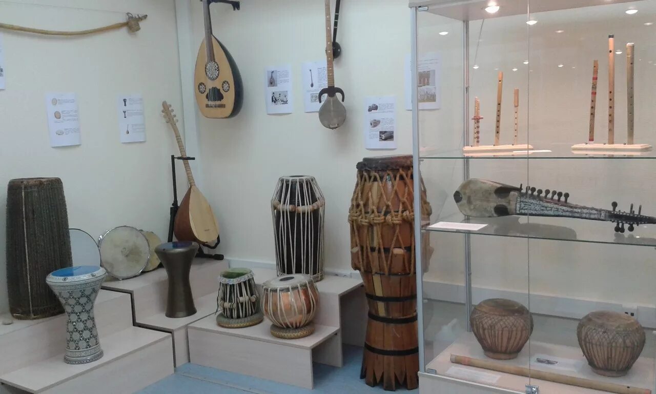 Музей народных музыкальных инструментов  в казахстане. Музей народных музыкальных инструментов  в казахстане. Музей музыкальных инструментов. Музей народных инструментов. Музей инструментов.